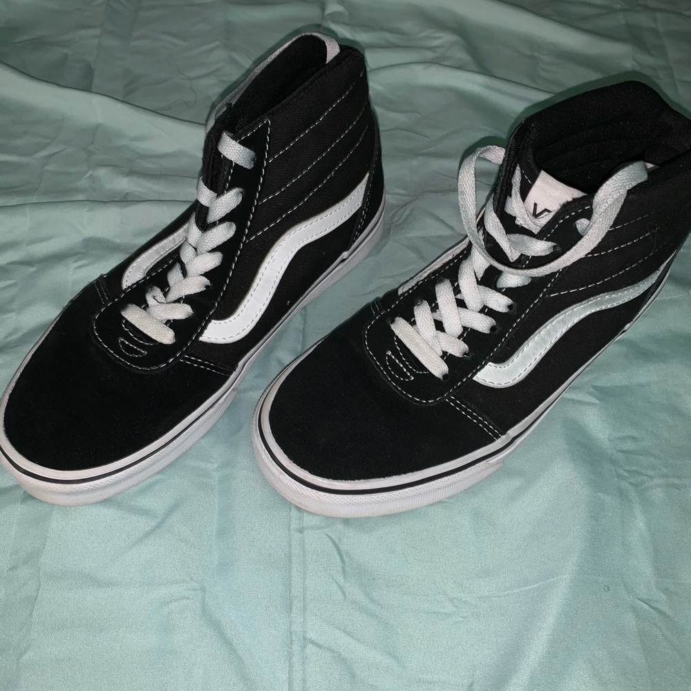 Black and white vans